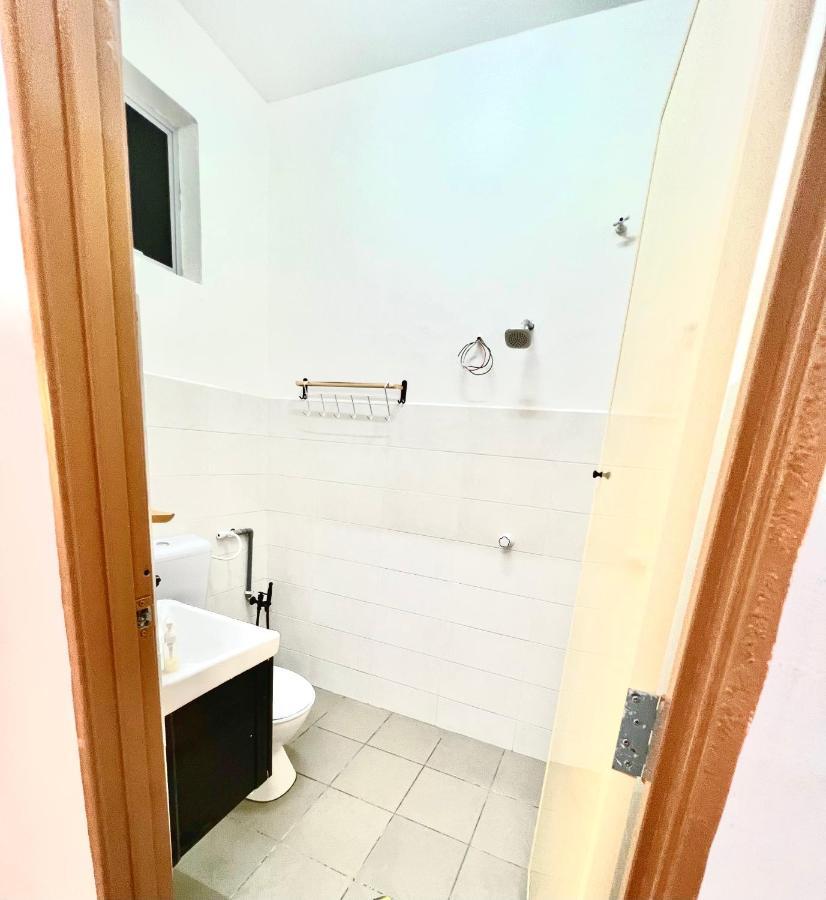 Raees Homestay Kampong Tanjong Minyak Extérieur photo